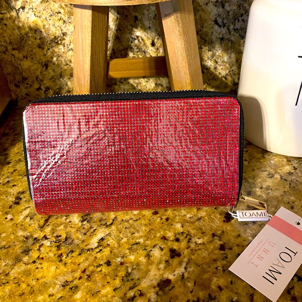 Red crystal wallet